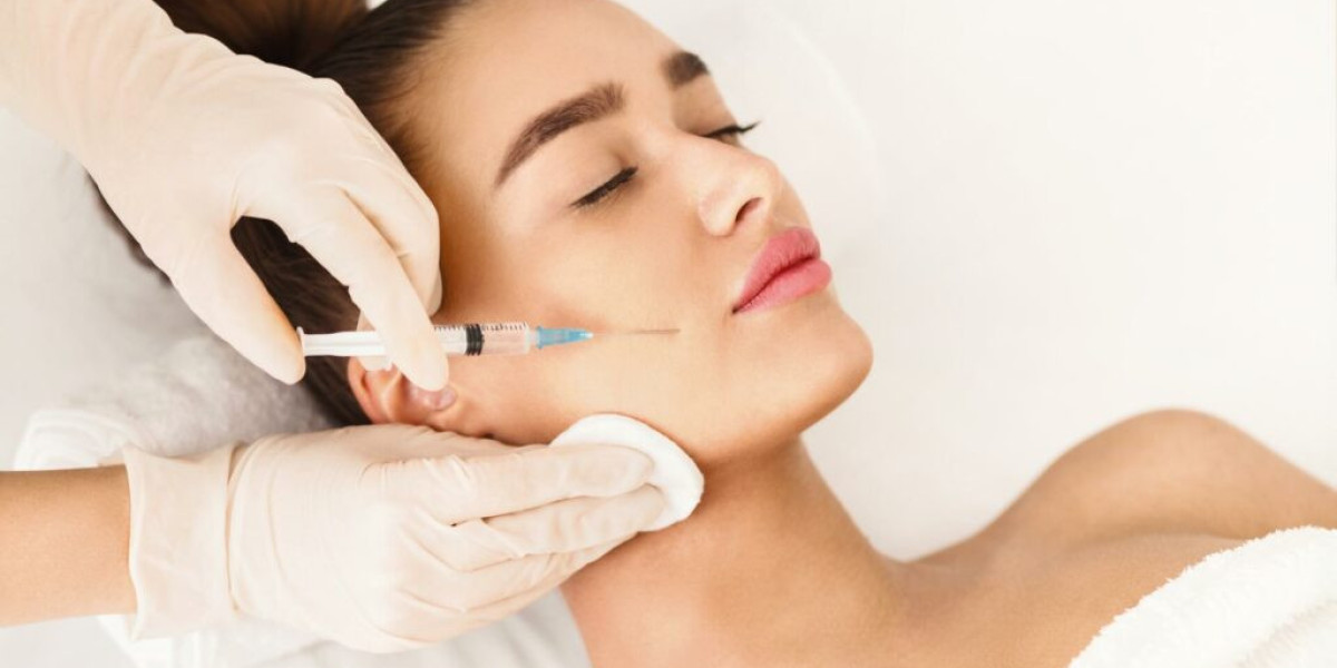 Sculptra Injection vs Fillers: Which Treatment Is Best for Natural, Long-Lasting Results?