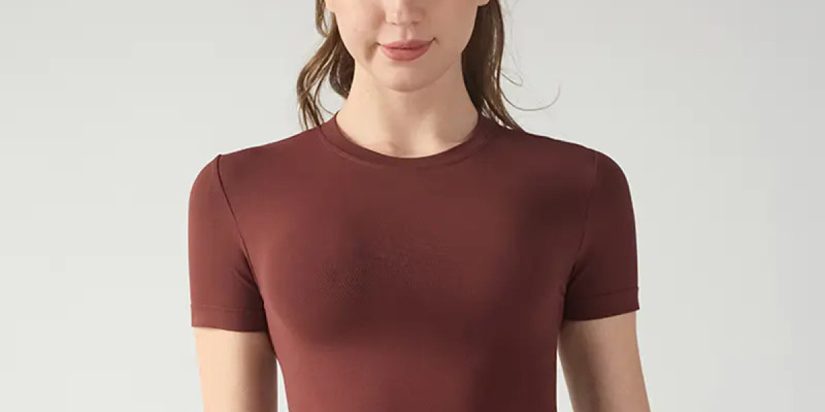 Sustainable Fitness Wear: Explore Yongxing’s Eco-friendly Seamless Activewear