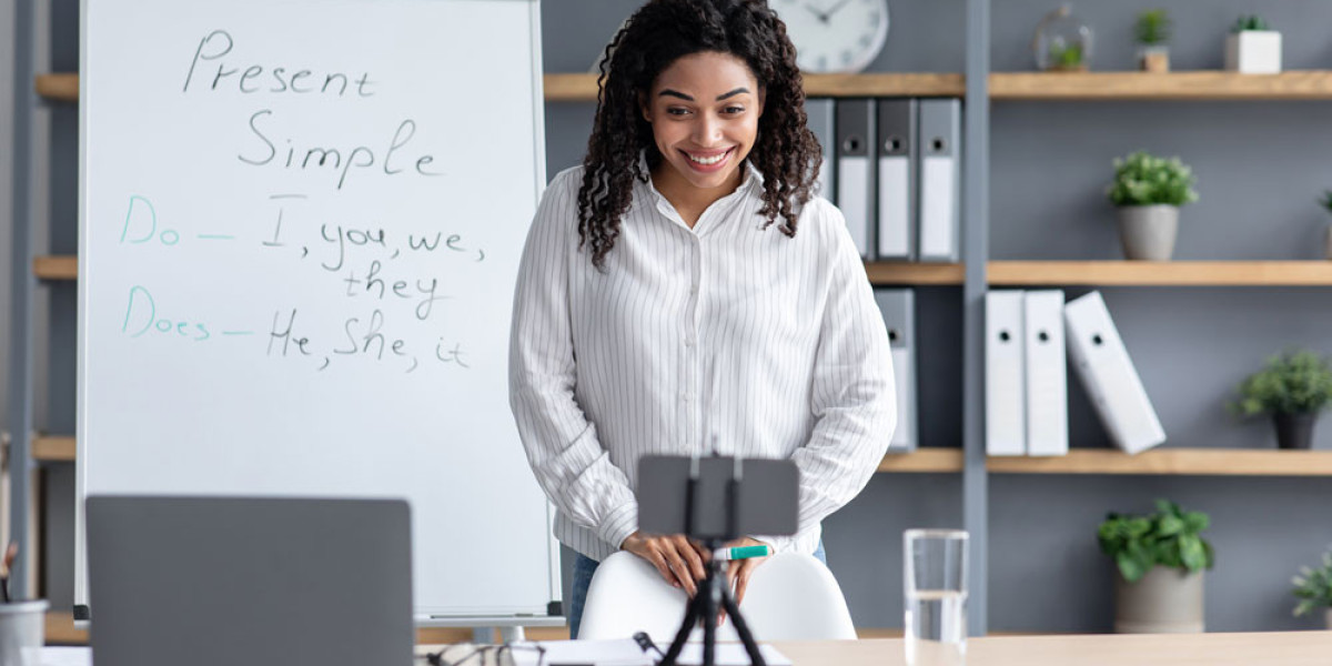 IB Tutoring and How It Helps Students Stay Consistent Throughout the IB Program