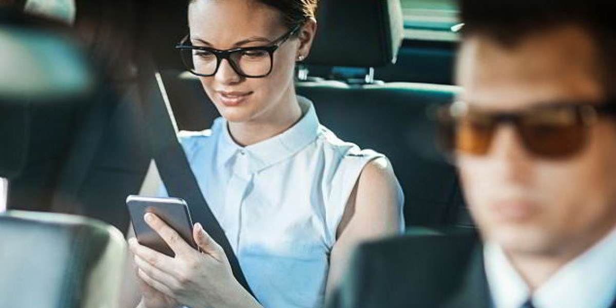 How Can I Travel Easily Around the Town?