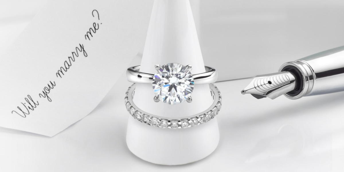 Diamond Ring And Wedding Band | Emirates Diamonds
