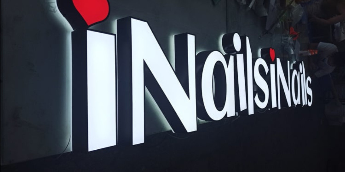 Custom Sign Board Dubai: Elevate Your Brand Visibility with Stunning Signage