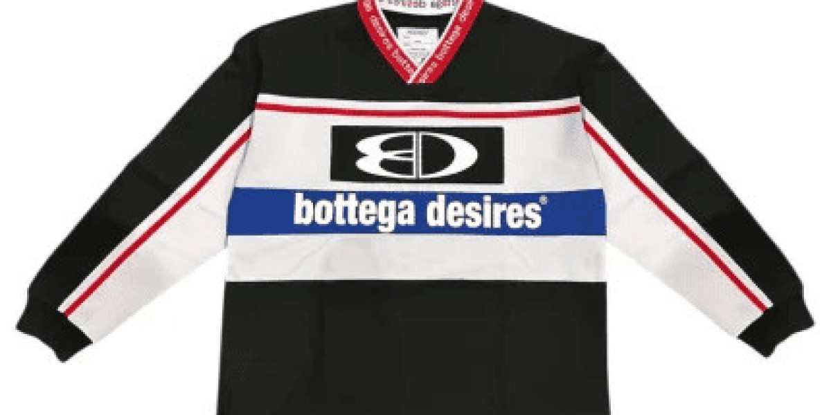 Bottega Desires Shorts for Men in Streetwear Style