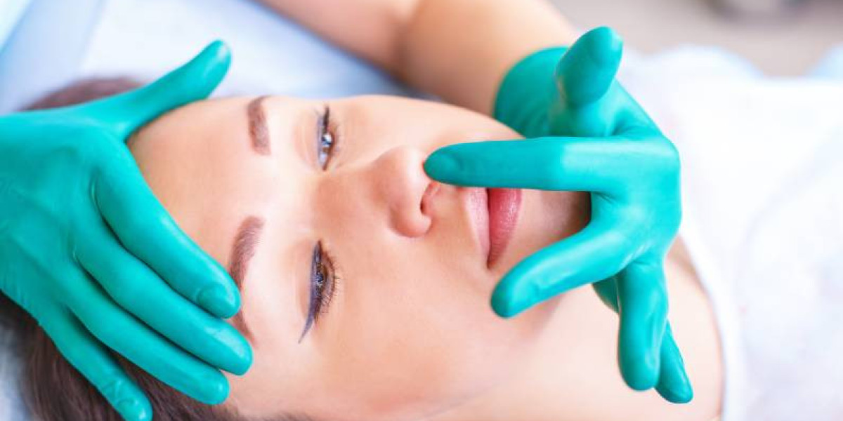 Rhinoplasty for Nose Tip Refinement