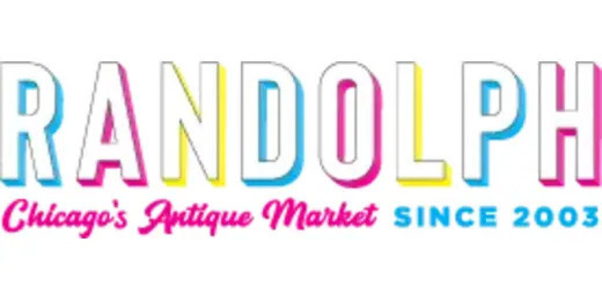 Why Is Randolph Street Market the Ultimate Destination for Vintage and Antique Shopping in Chicago?