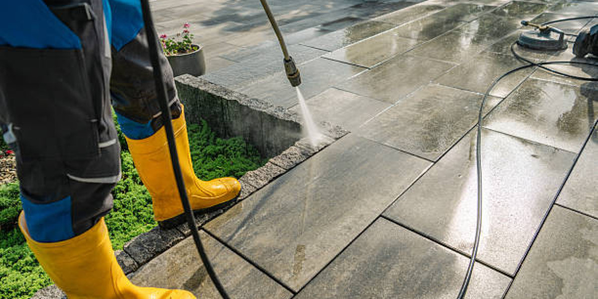 Window Cleaning Toronto & Pressure Washing Services for Homes and Businesses