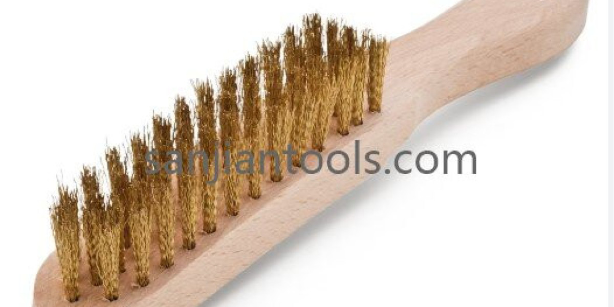 Material Engineering Creates Durable Multi-Purpose Cleaning Tools