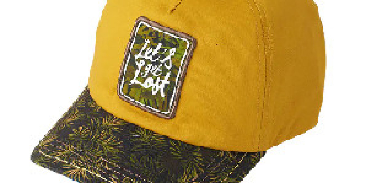 Can Canvas Baseball Hat Maintain Structure?