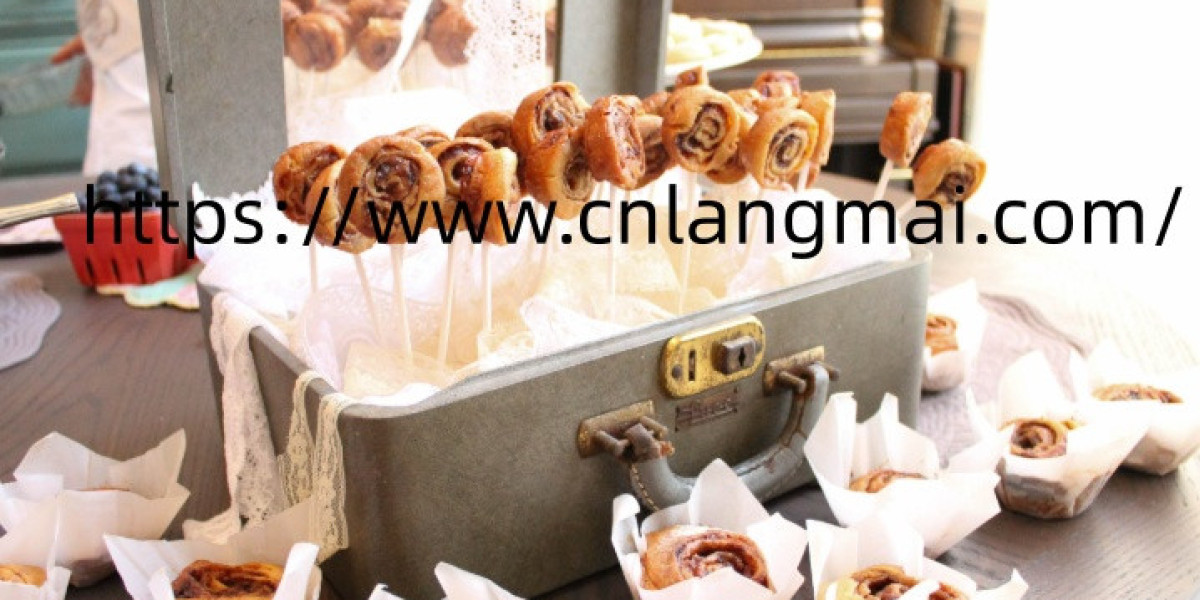 What Makes Cnlangmai Roll Mouth Baking Paper Cupcake Liners Practical