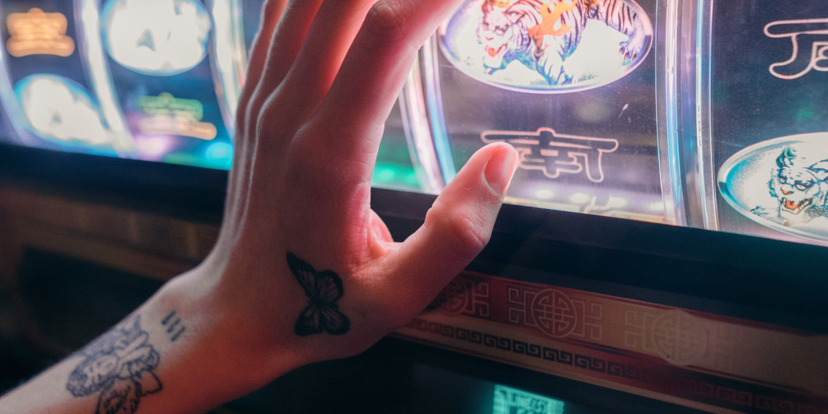 Comment les jackpots progressifs changent-ils les machines à sous?