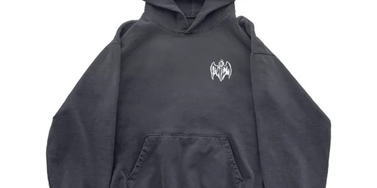 Warren Lotas Hoodie Styles That Bring Character to Streetwear