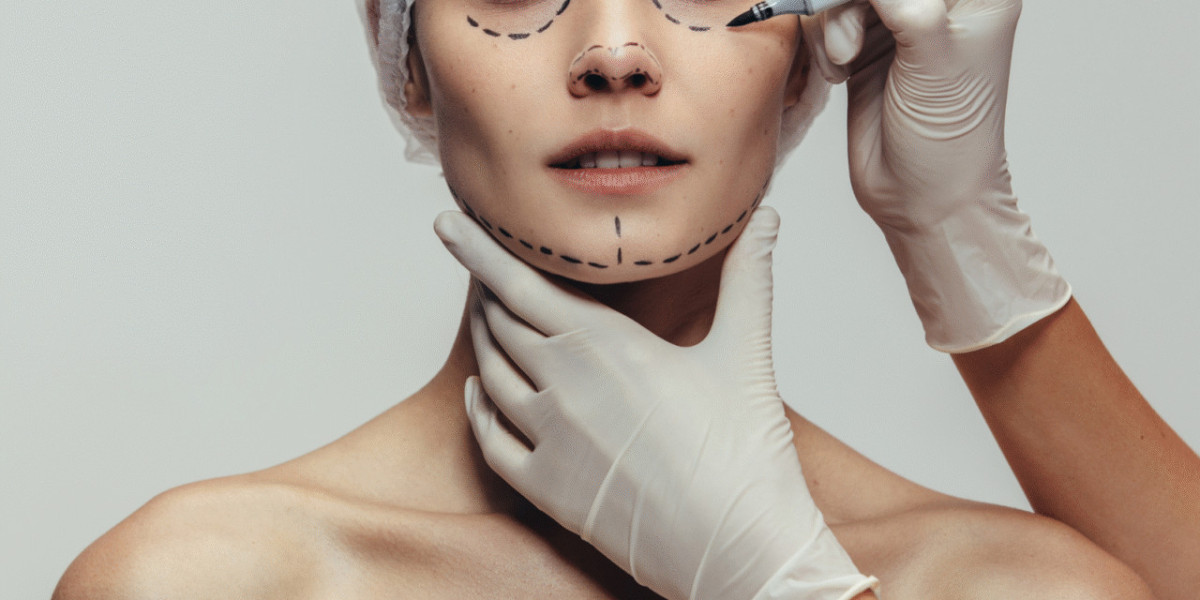 How Does Plastic Surgery Dubai Improve Confidence?