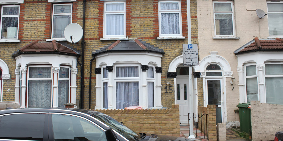 Weighing Your Options: The Case for London's Two-Bedroom Flats