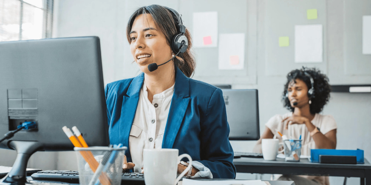 Virtual Medical Receptionist vs In-House Staff: Which Is Right for Your Medical Practice?