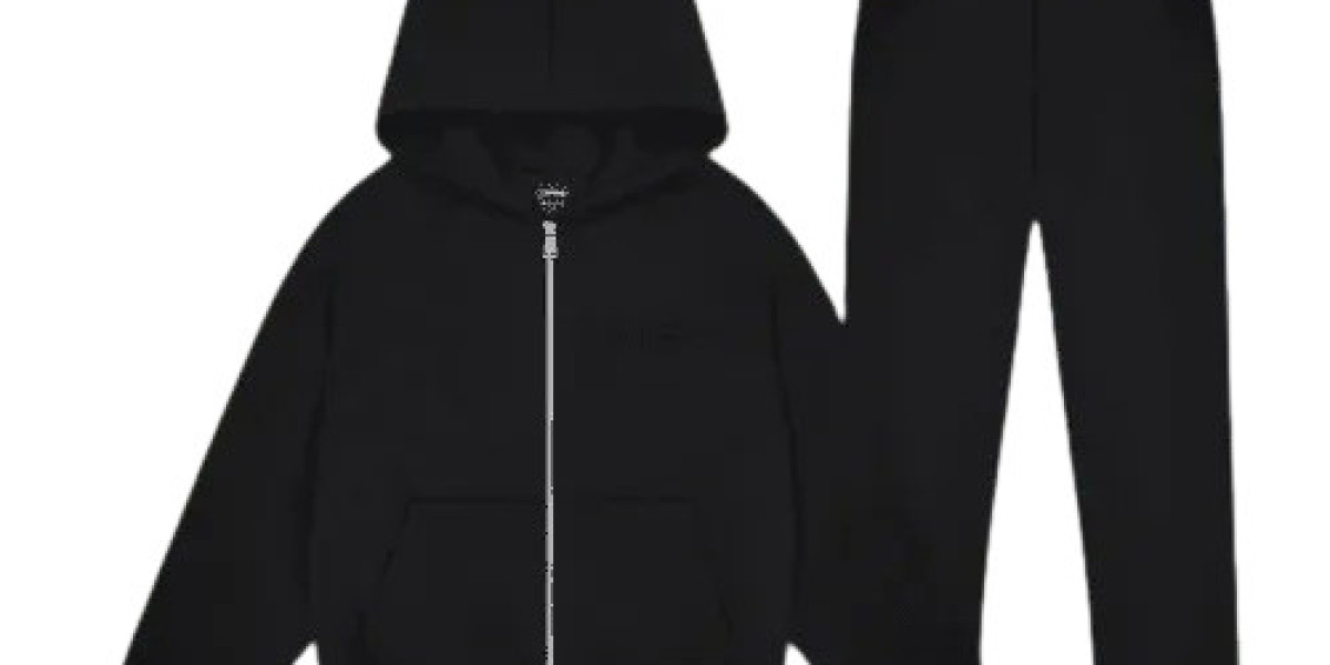 Carsicko Tracksuit UK: How to Create Better Everyday Streetwear Outfits