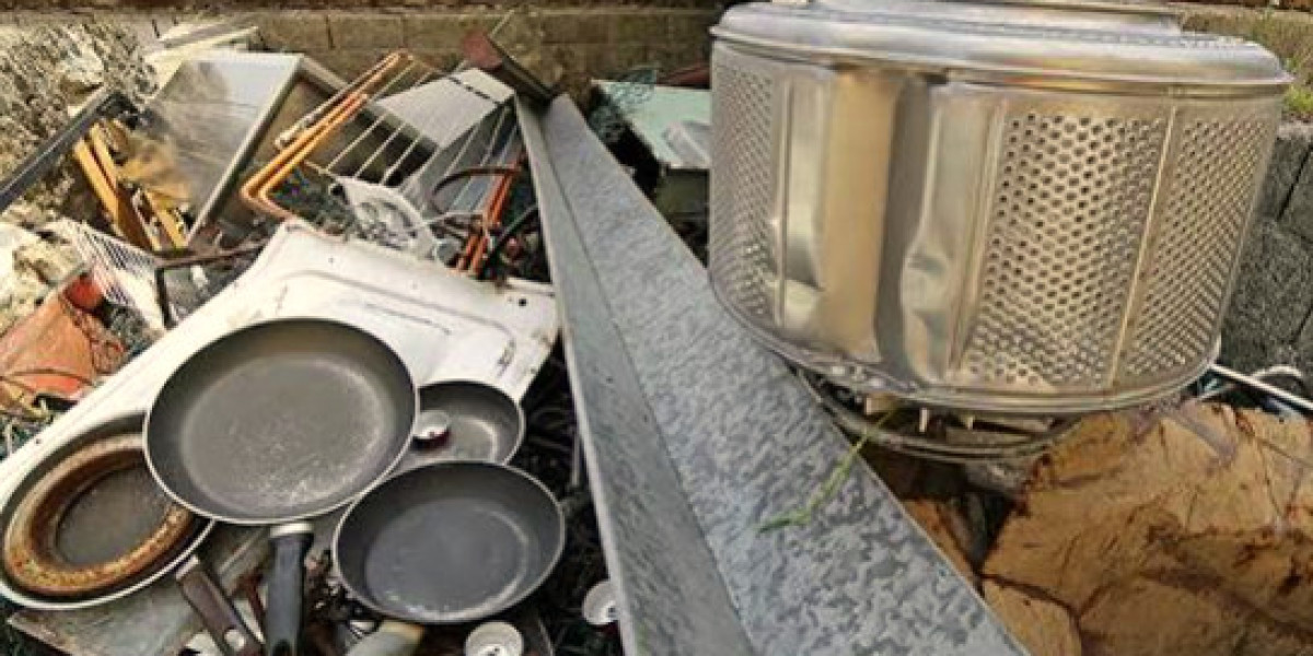 Scrap Metal Removal in Kent, WA: What to Know Before You Get Rid of It