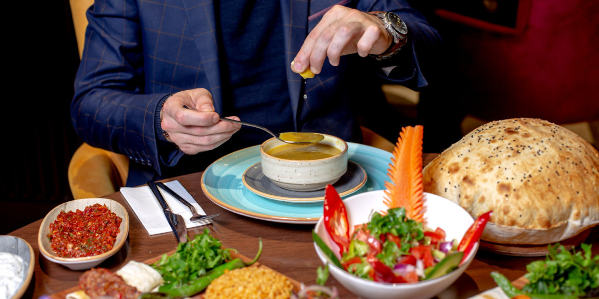 Exploring the Flavours and Culture of Halal Restaurants in Sydney CBD