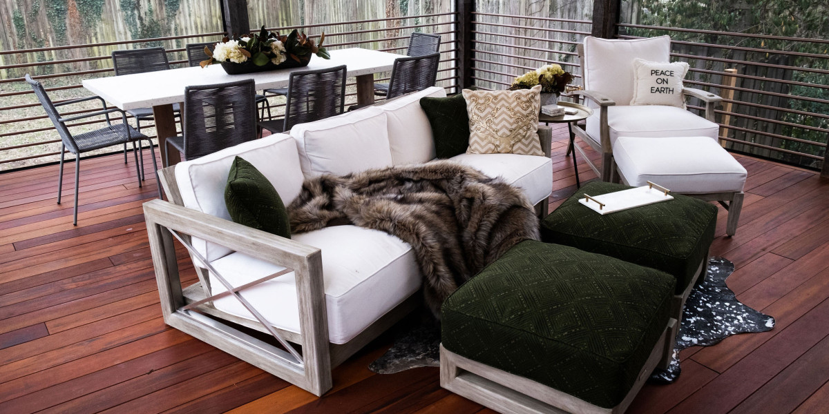Navigating Annapolis Weather: How a Local Contractor Designs Spaces for Year-Round Use