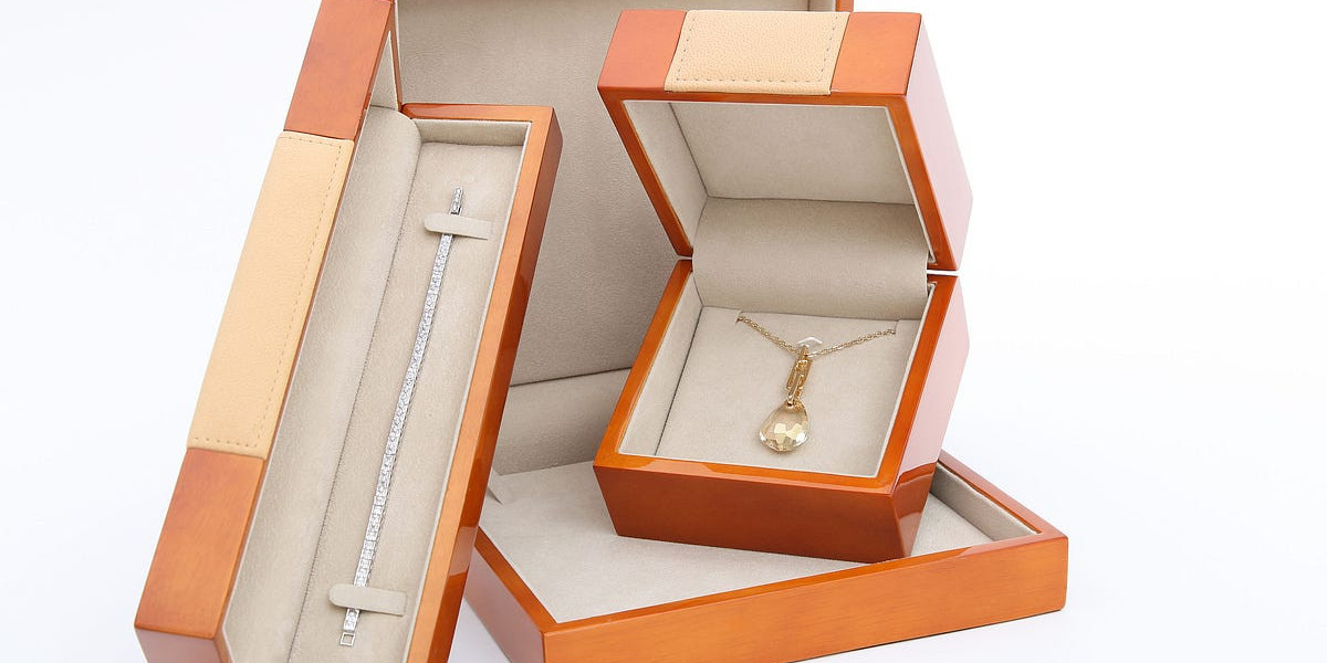 Benefits Of Using Custom Jewelry Boxes for Retail Sales